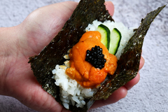 UNI TEMAKI